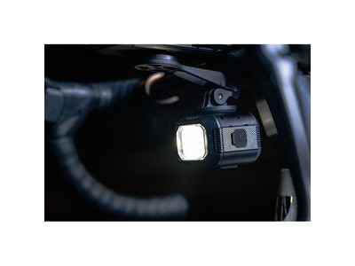 MOON Titan Max (1700lm) click to zoom image