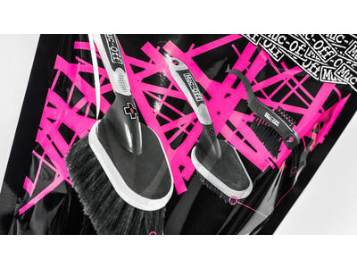 MUC-OFF 3x Premium Brush Kit click to zoom image